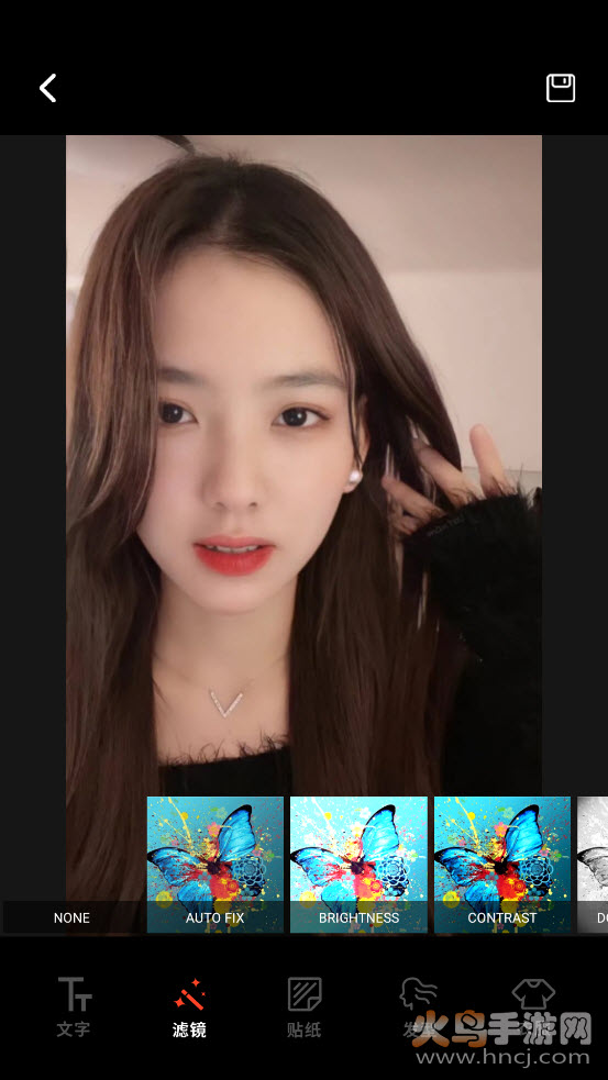 疯狂变装app v1.0 安卓版