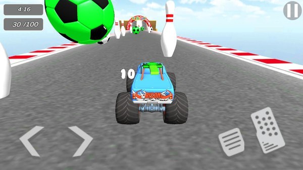 英雄斜坡赛车手游 v1.0安卓版