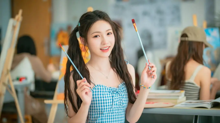 完蛋我被美女包围了前传(完蛋！我被美女包围了！之前传) v1.13.2.130 最新版