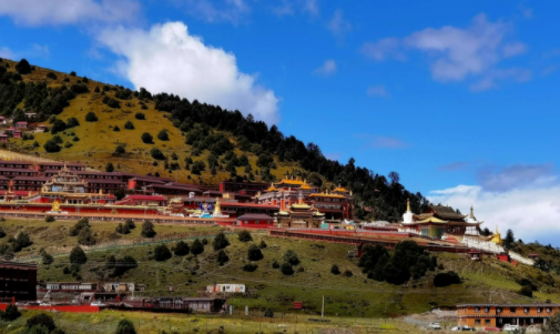 善地德格 善地德格