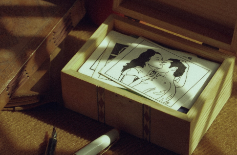 一个+app下载另一个版本